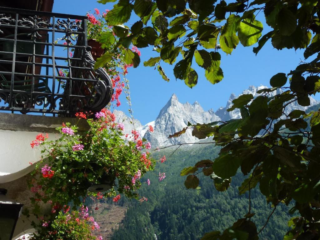 Hotel Du Clocher Chamonix Exterior photo